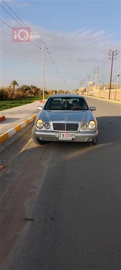 مرسيدس بنز E-Class